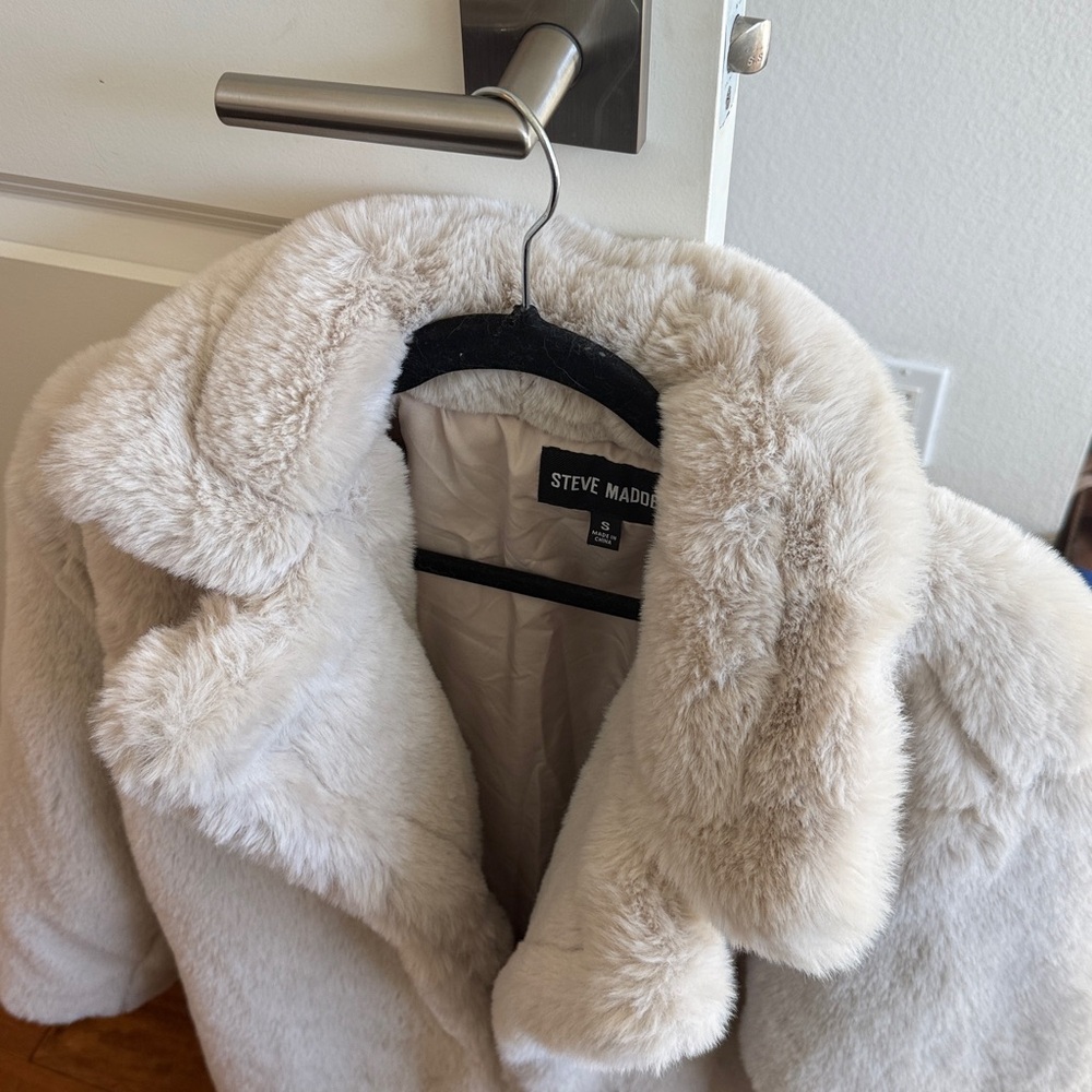 Steve Madden Luxe Beige Teddy Jacket - Picture 7 of 7